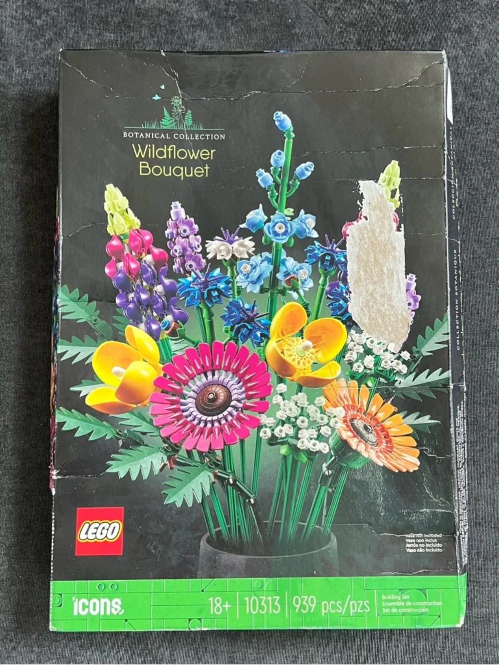 NIB LEGO Icons Wildflower Bouquet Building Set, 939 pcs - Picture 2 of 9
